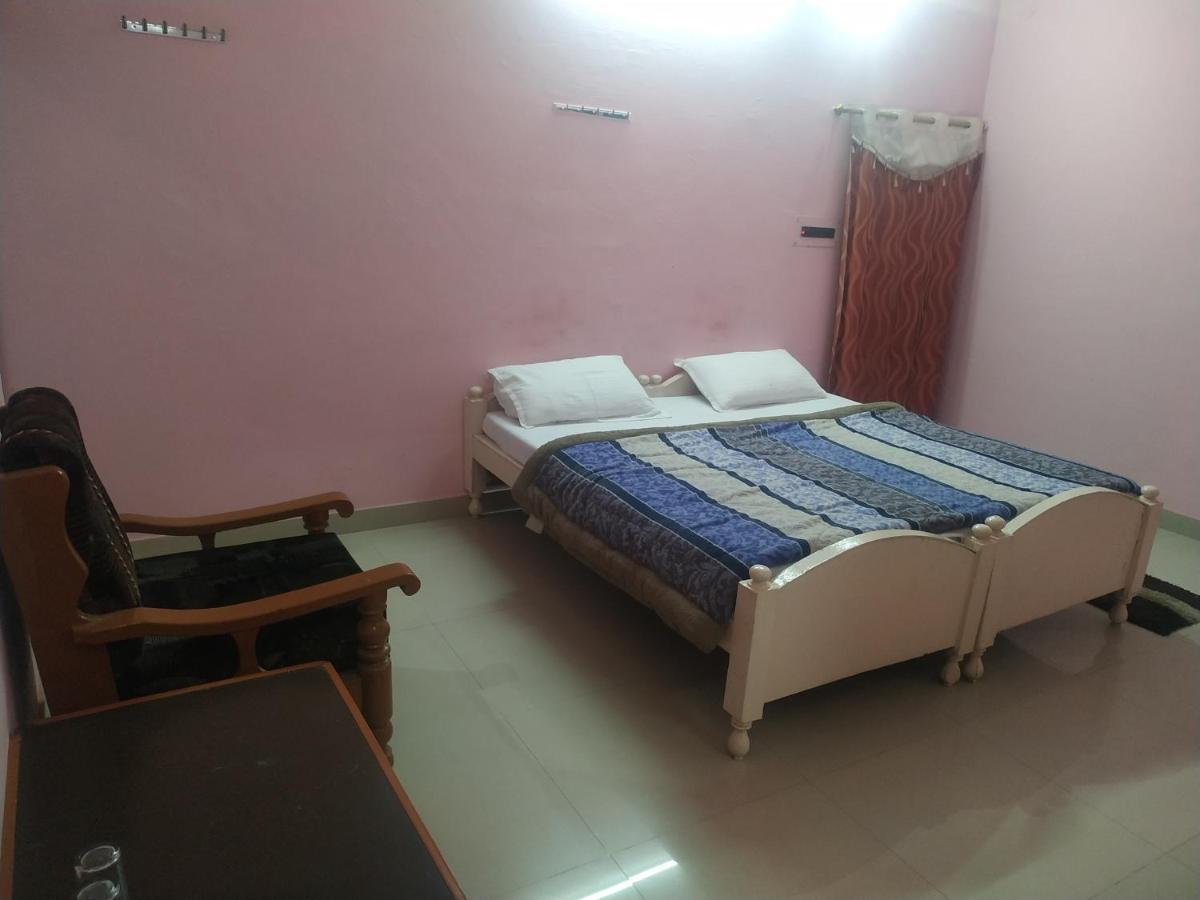 Hotel Shri Mahant Orchha 5 Mint Walking From Ram Raja Temple Bagian luar foto