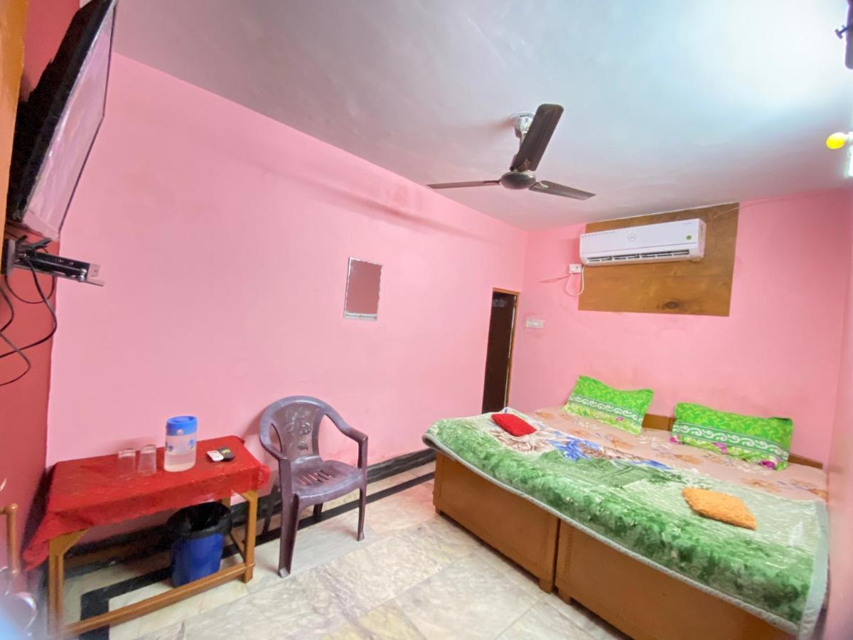 Hotel Shri Mahant Orchha 5 Mint Walking From Ram Raja Temple Bagian luar foto