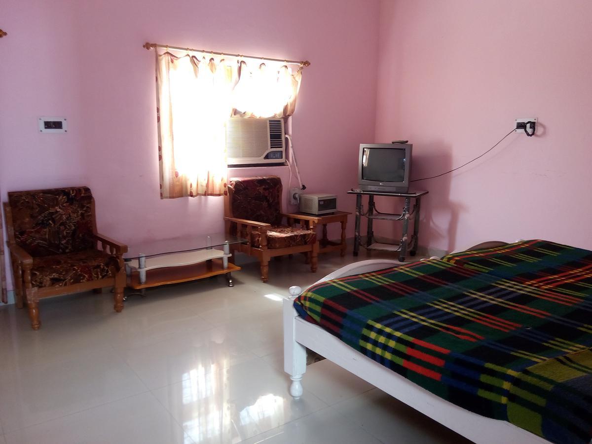 Hotel Shri Mahant Orchha 5 Mint Walking From Ram Raja Temple Bagian luar foto