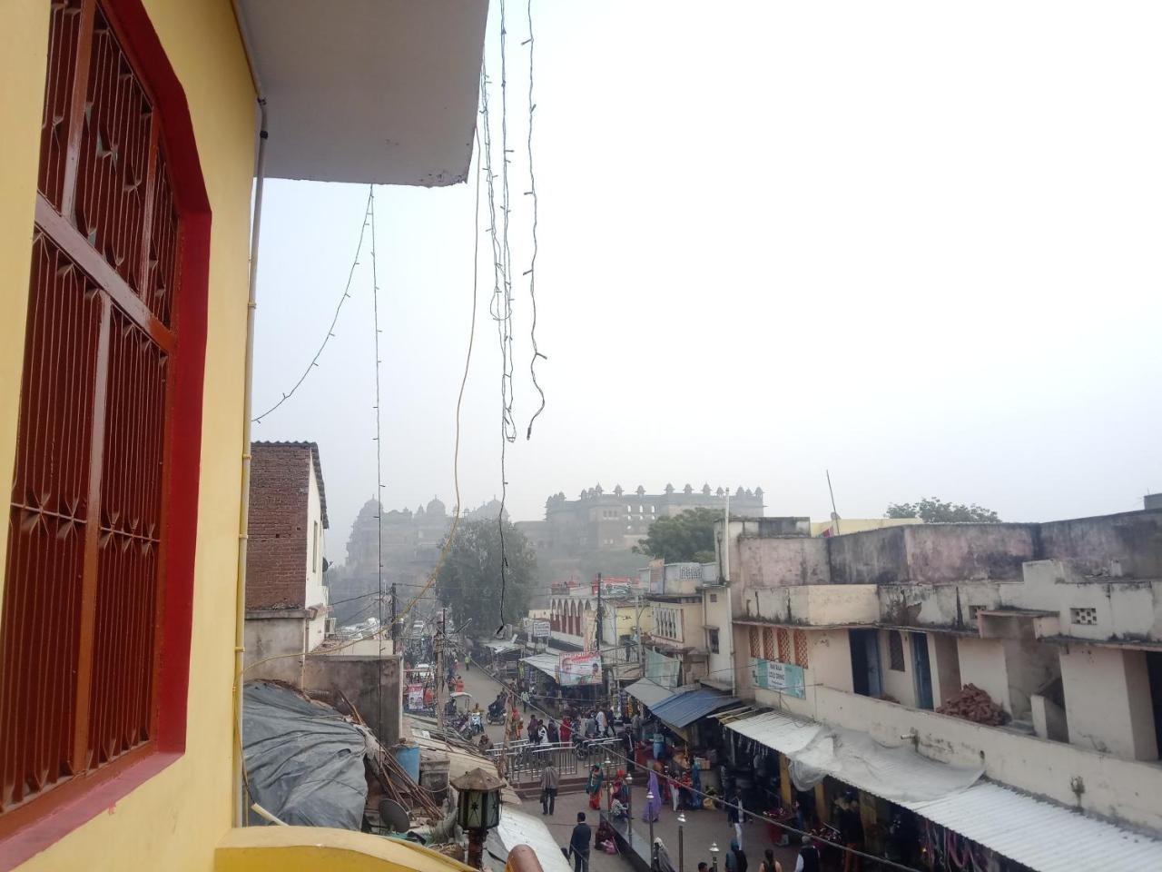 Hotel Shri Mahant Orchha 5 Mint Walking From Ram Raja Temple Bagian luar foto